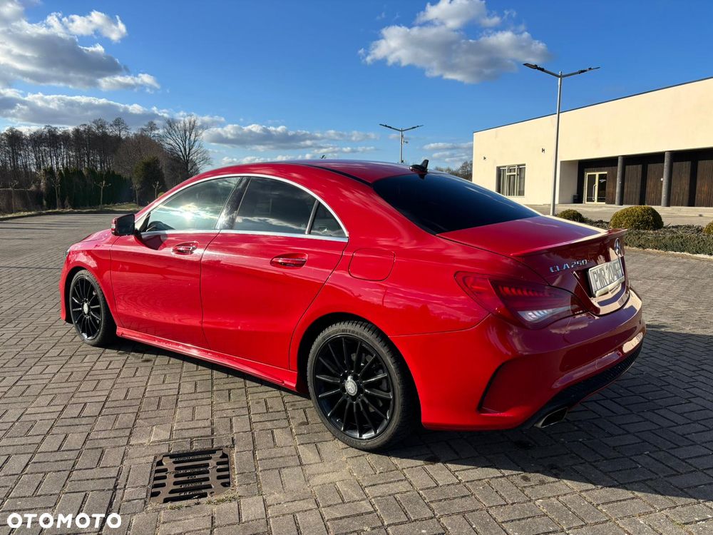 Mercedes-Benz CLA 250 7G-DCT - 6