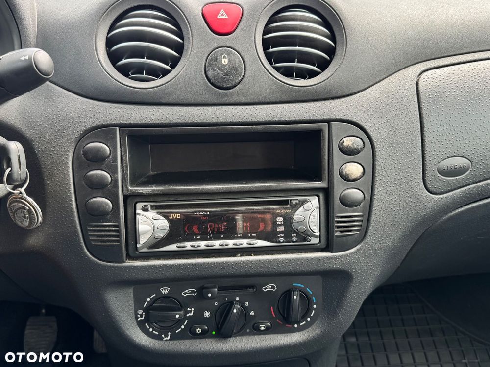 Citroën C3 1.4i Furio - 20