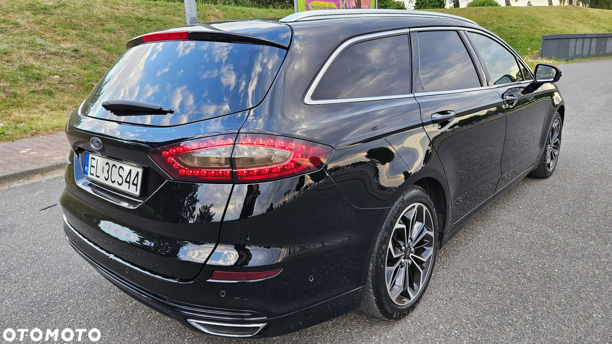 Ford Mondeo Turnier 2.0 TDCi Start-Stopp PowerShift-Aut Business Edition - 30