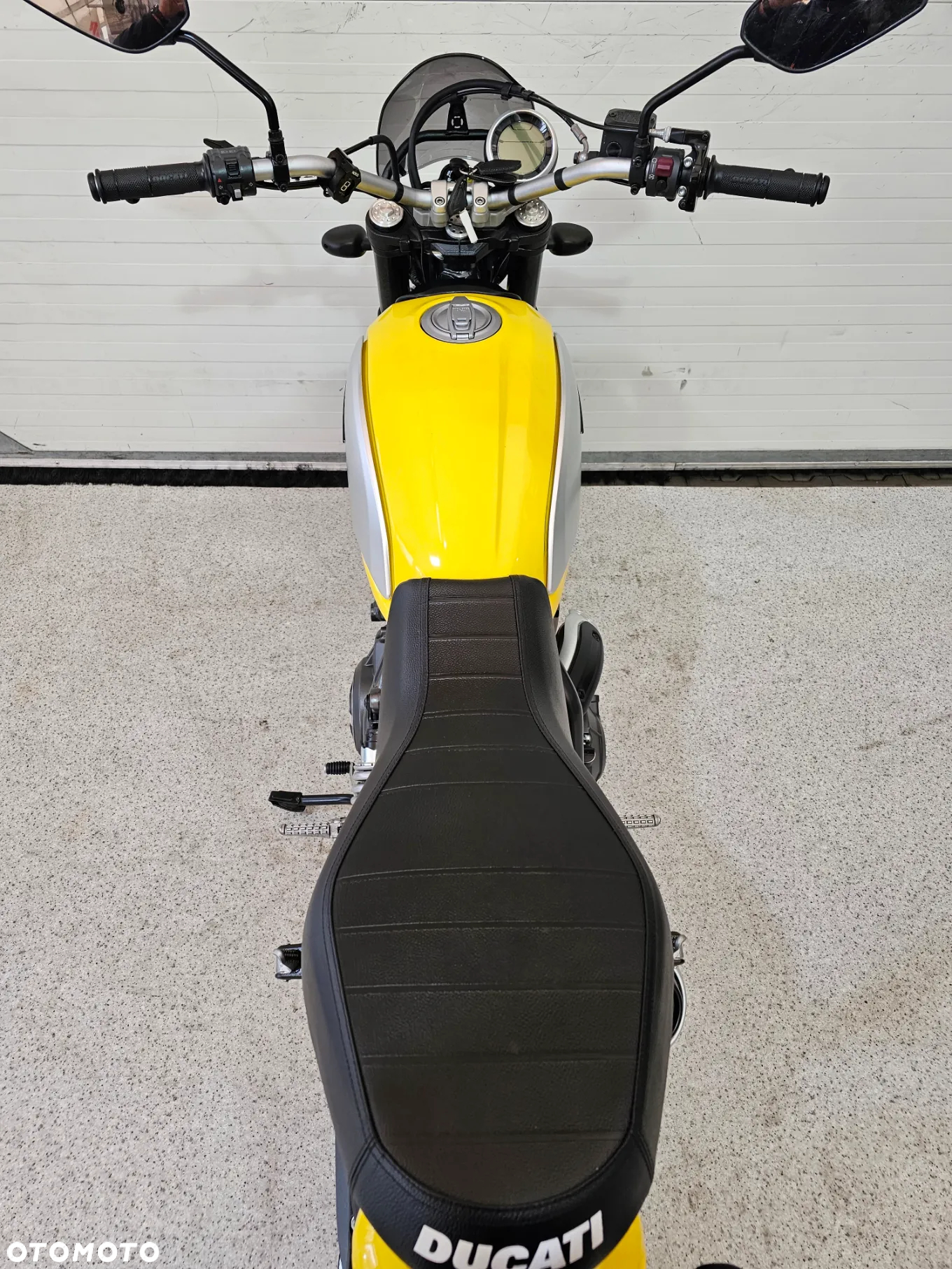 Ducati Scrambler - 27