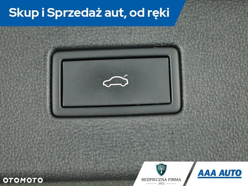 Volkswagen Tiguan Allspace - 14