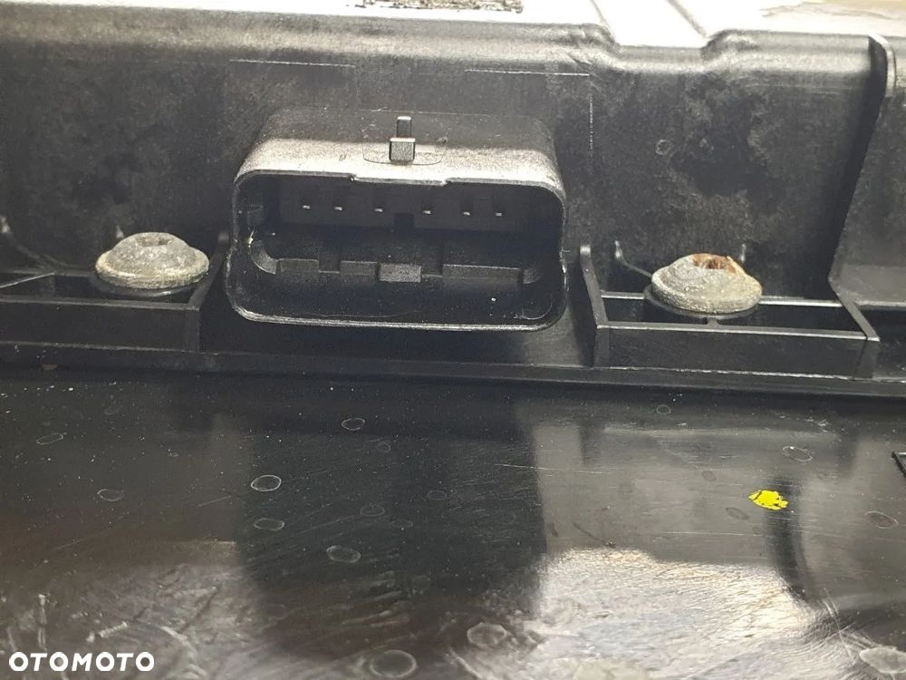 PEUGEOT 3008 2.0 BHDI 17-20r Zbiornik AdBlue - 2