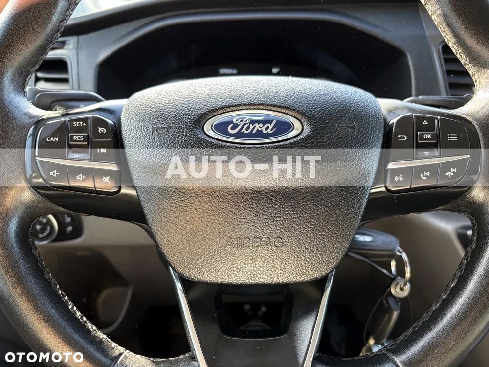 Ford Transit - 23