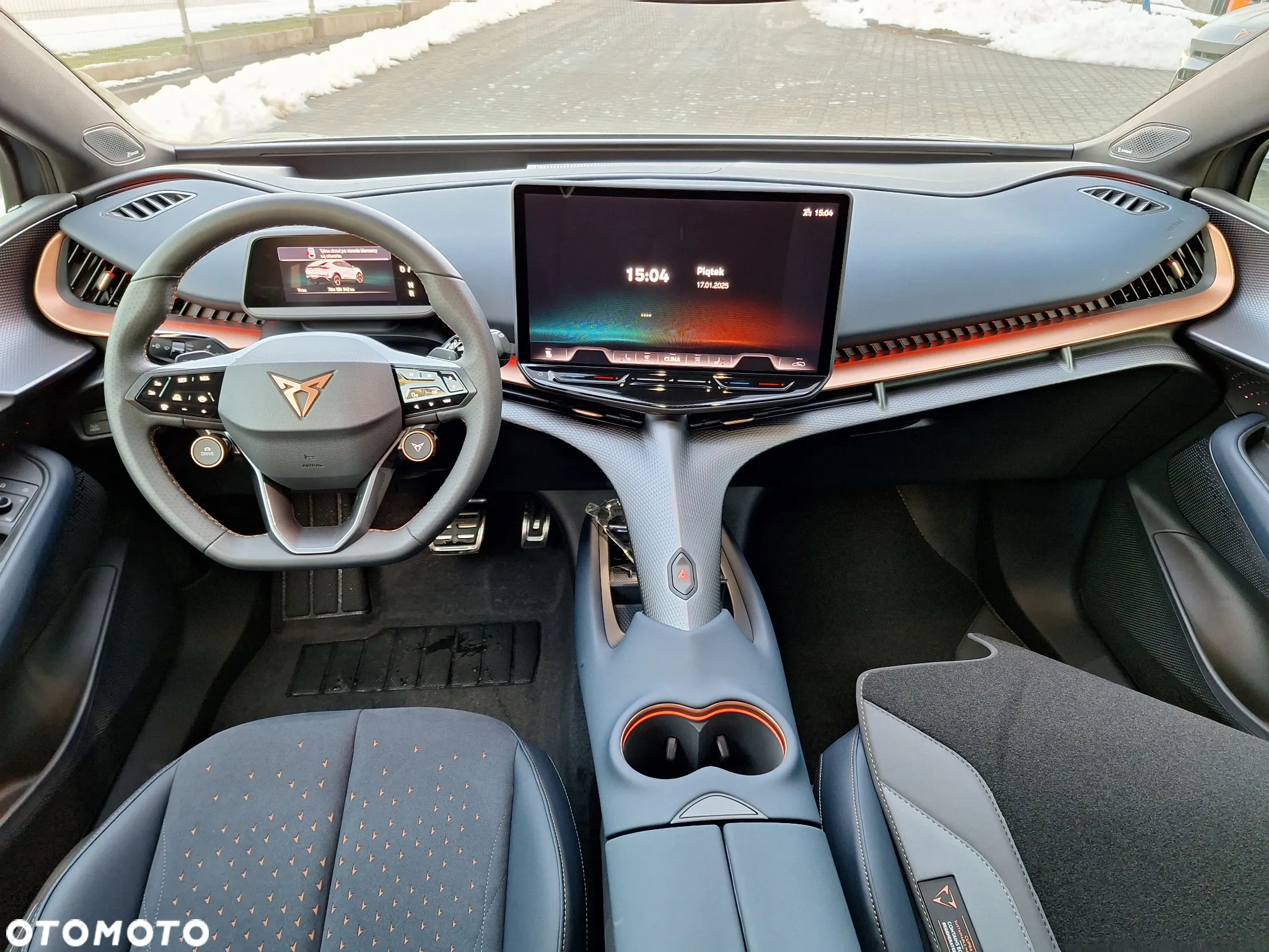 Cupra Tavascan - 15