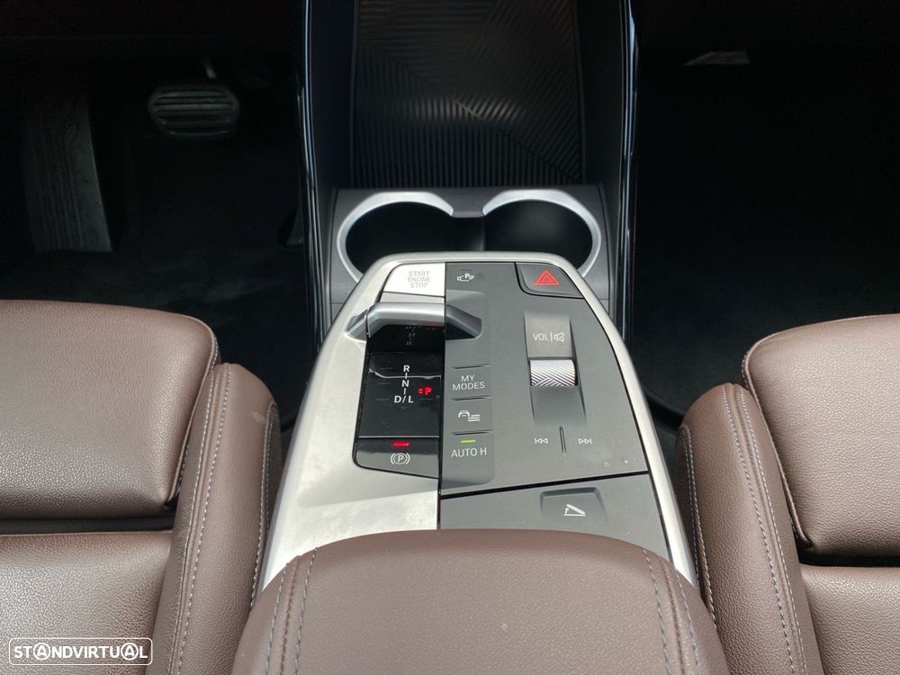 BMW X1 xDrive25e xLine - 14