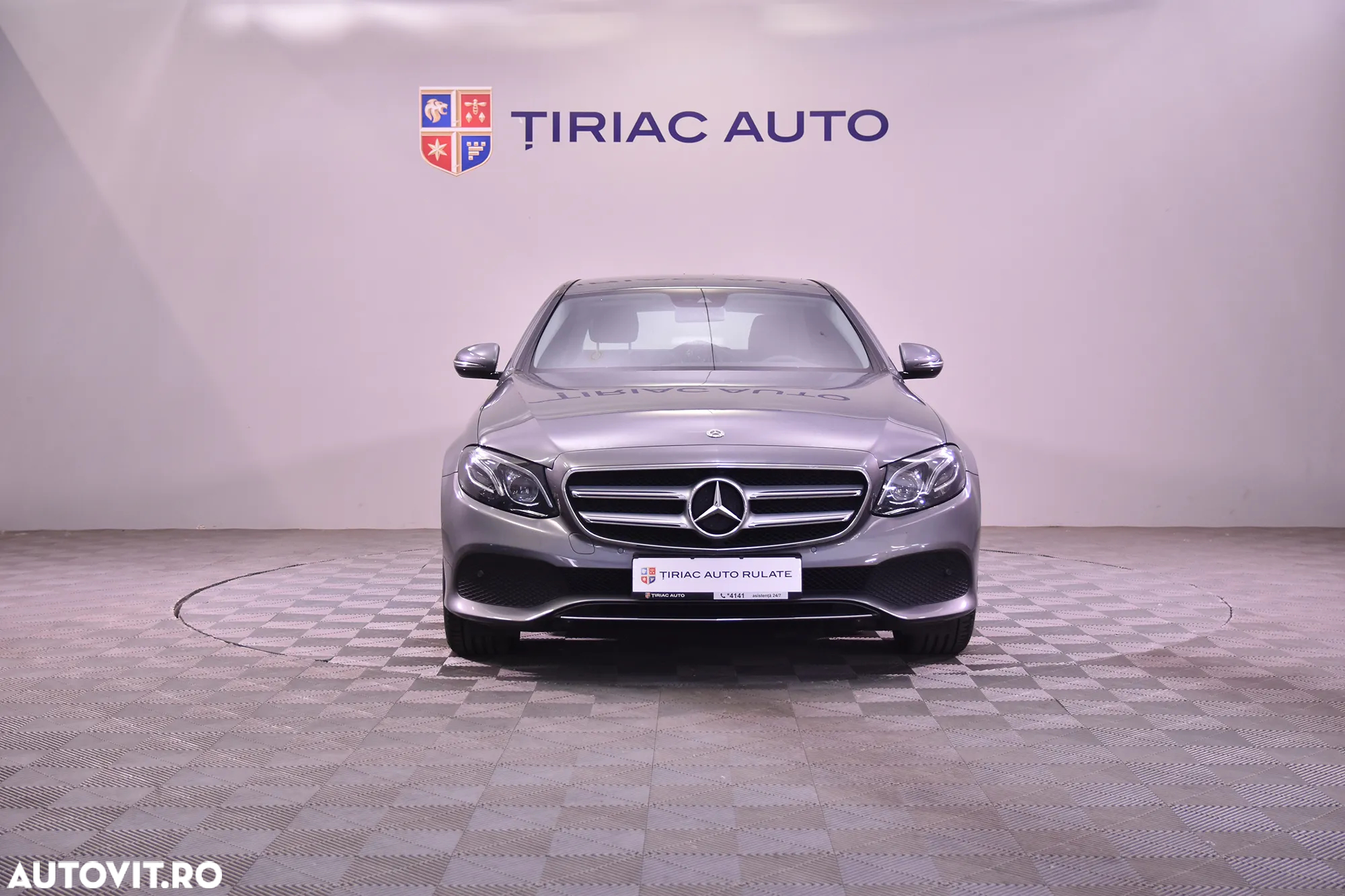 Mercedes-Benz E 200 Aut. - 8