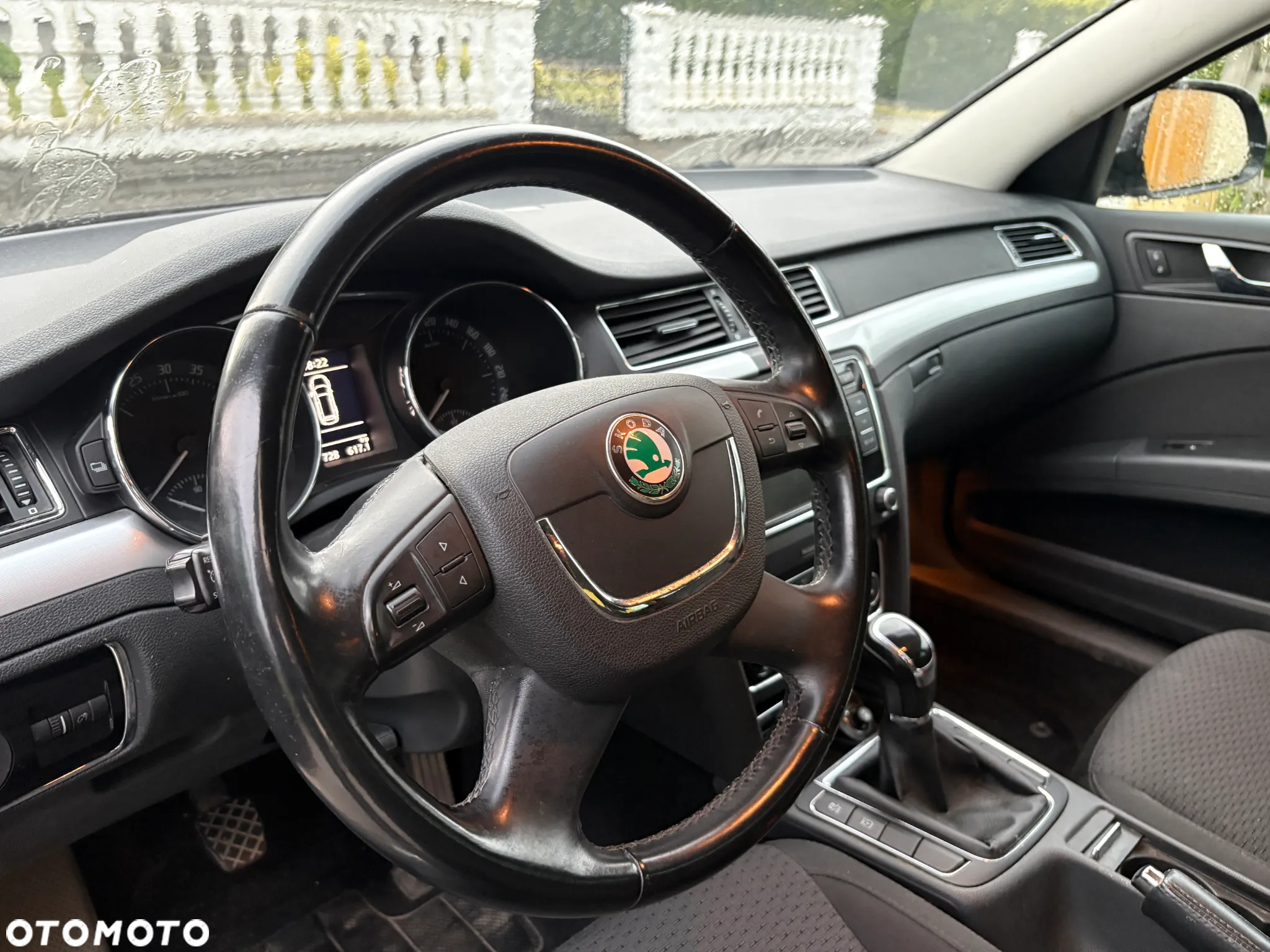 Skoda Superb 2.0 TDI Elegance - 13