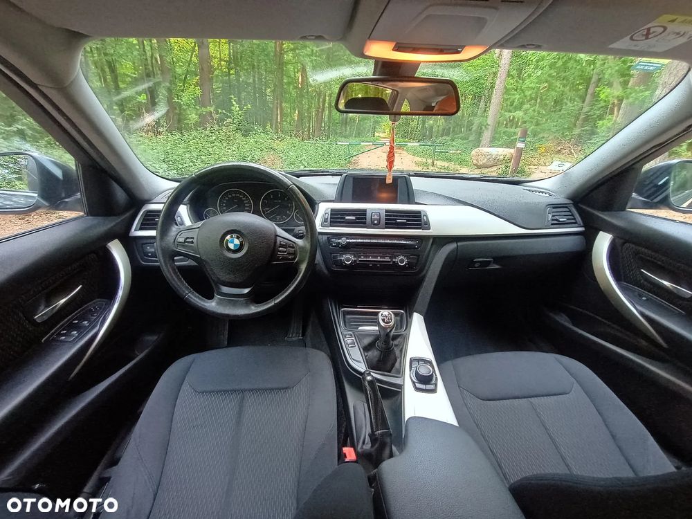 BMW Seria 3 - 9