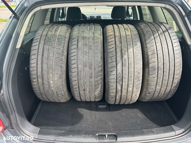 Volkswagen Golf 1.9 TDI Comfortline DPF DSG - 5