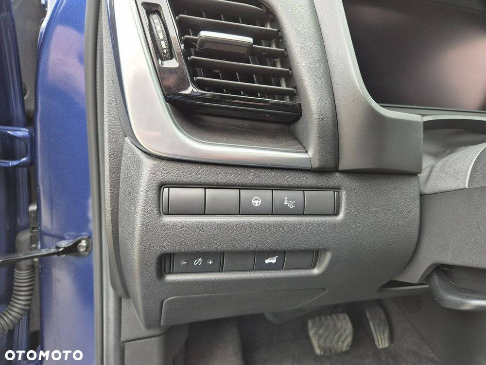 Nissan X-Trail - 16