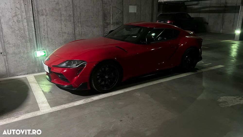 Toyota Supra 3.0 8AT Performance - 8