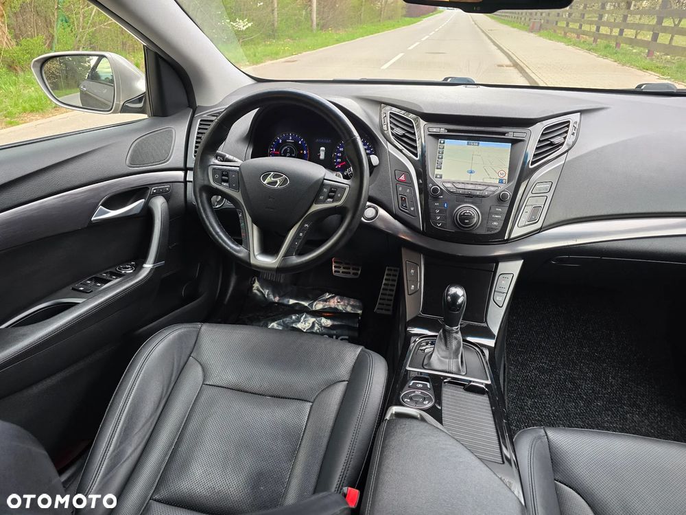 Hyundai i40 Kombi blue 1.7 CRDi DCT Premium - 27