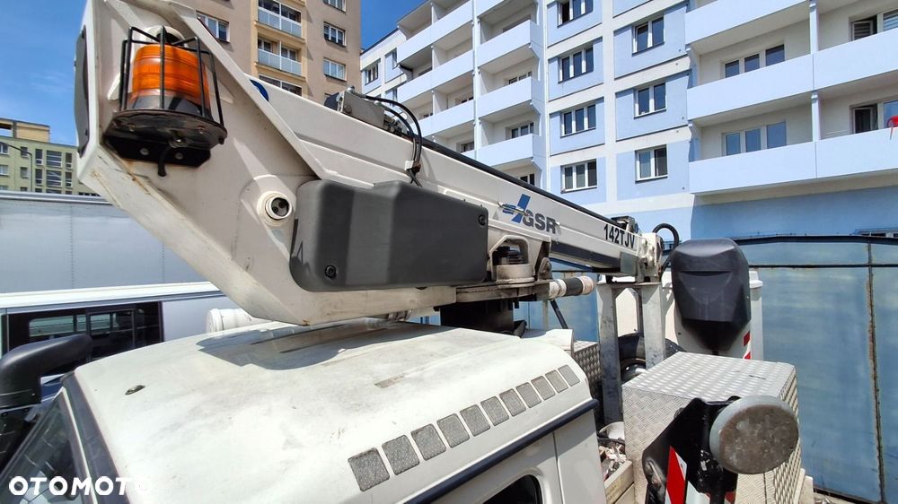 Versalift G 300 Cdi 4X4 + Rothlehner Gsr 142 Tjv - 12