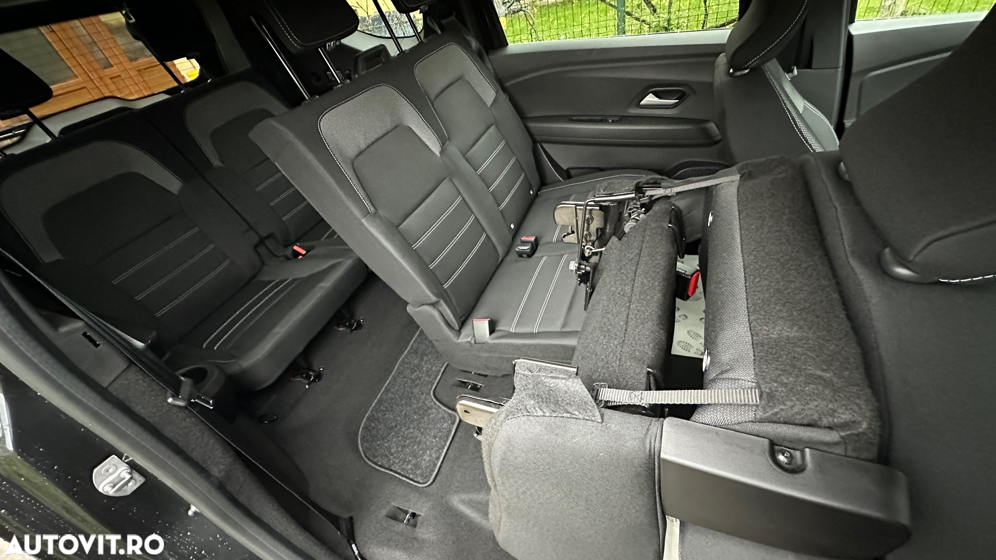 Dacia Jogger 7 locuri TCe 110 Extreme - 12