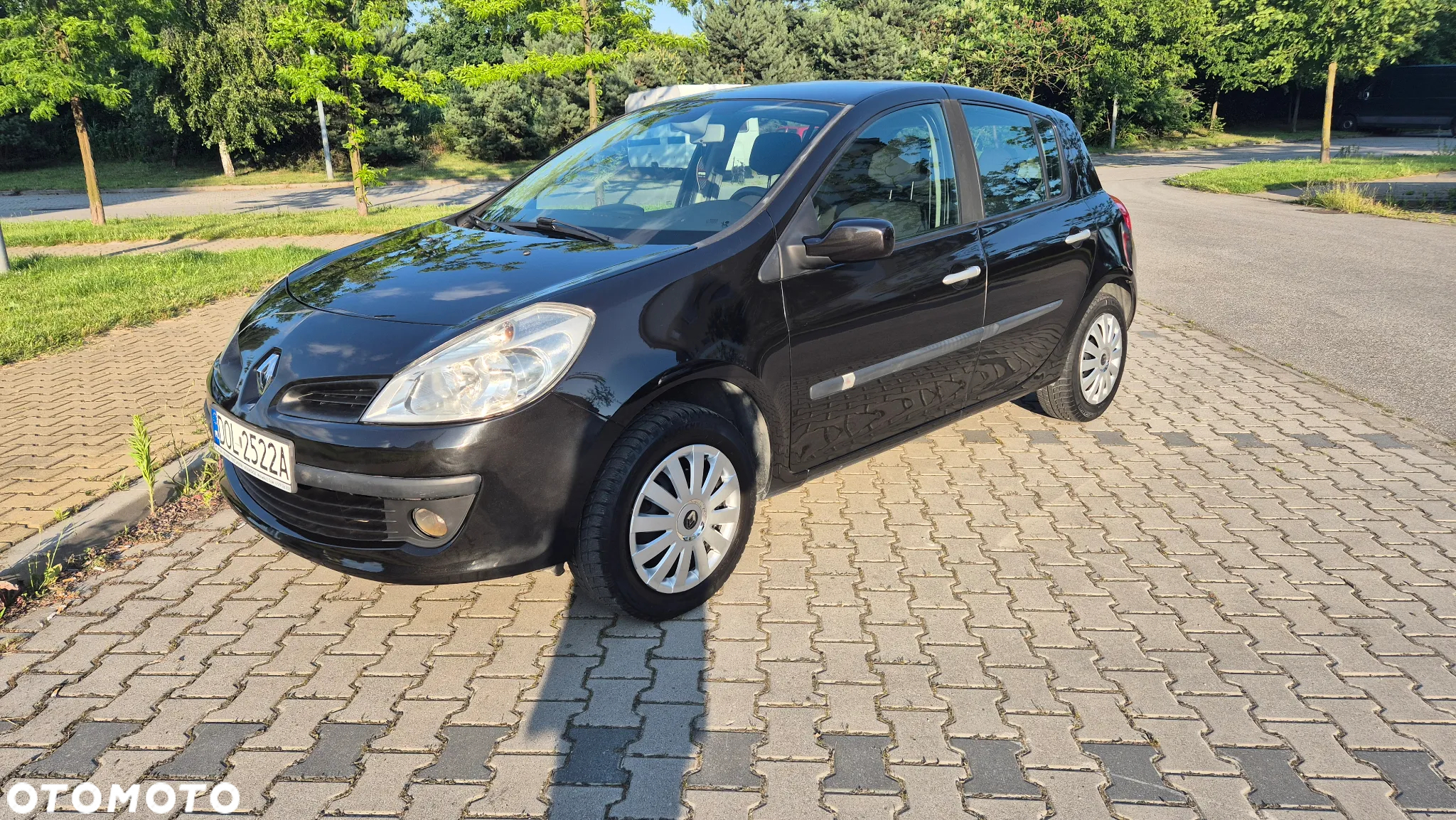 Renault Clio 1.2 TCE Authentique - 2