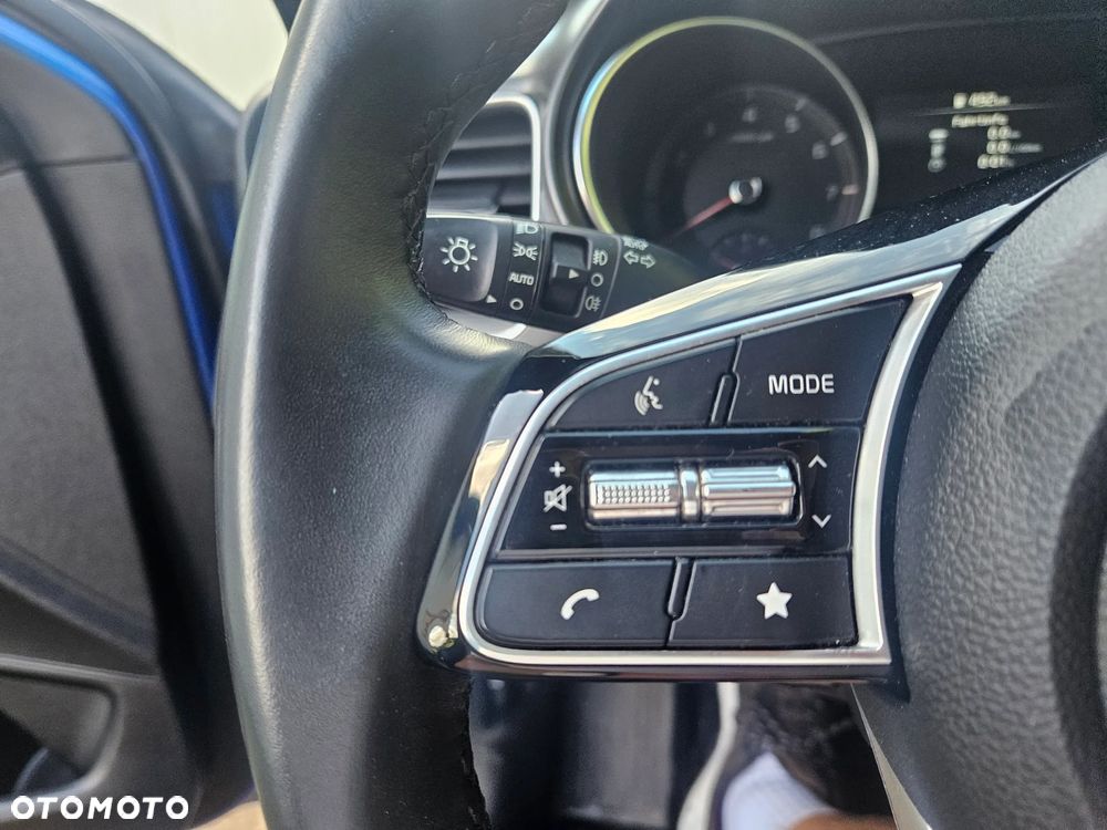 Kia Ceed - 21