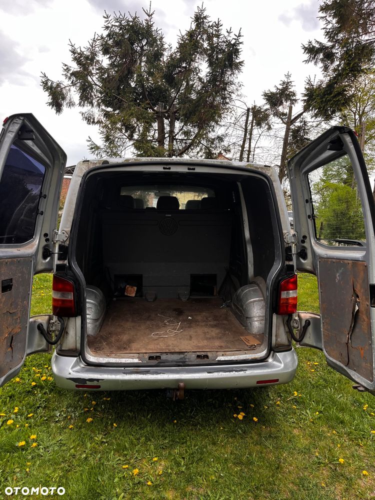 Volkswagen Transporter - 9