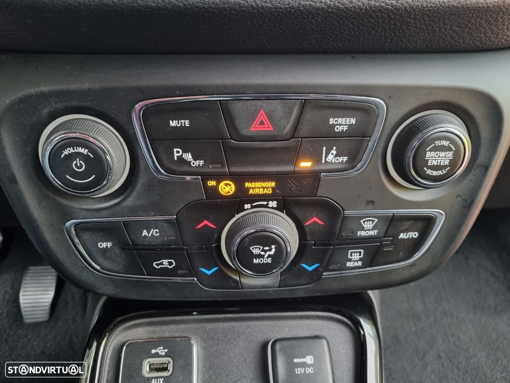 Jeep Compass 1.6 M-Jet Limited - 23