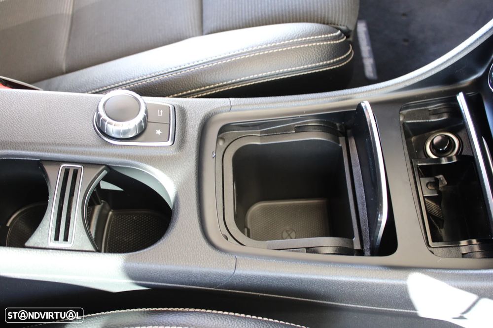 Mercedes-Benz GLA 220 d - 22