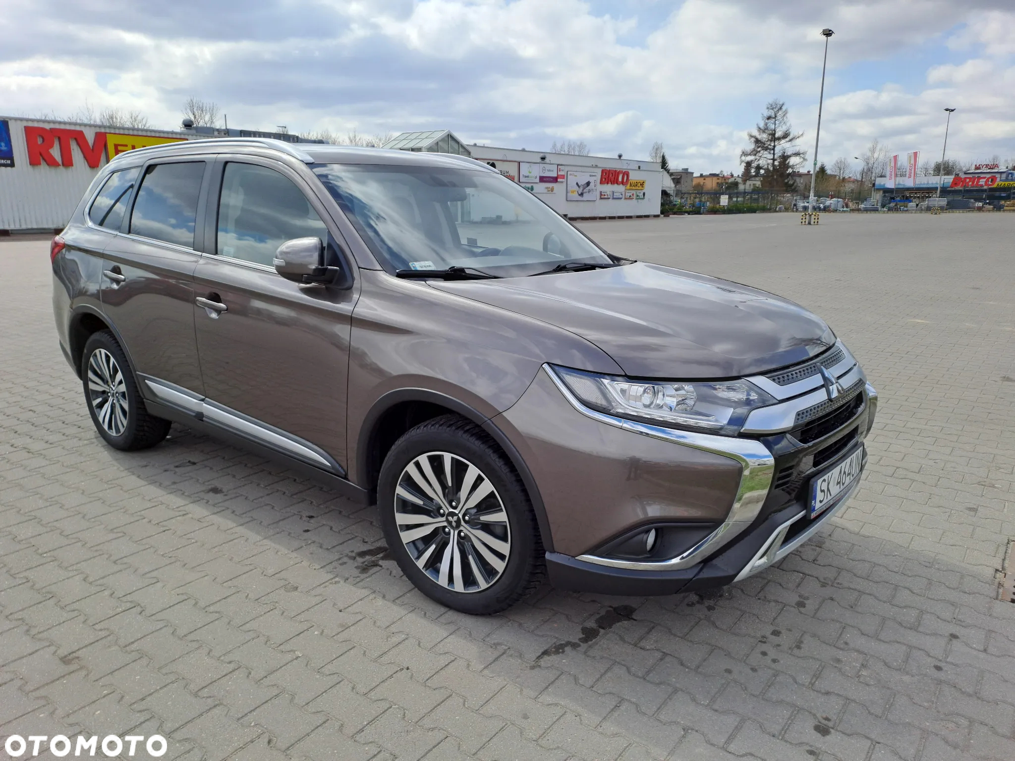 Mitsubishi Outlander 2.0 Intense 4WD CVT - 19