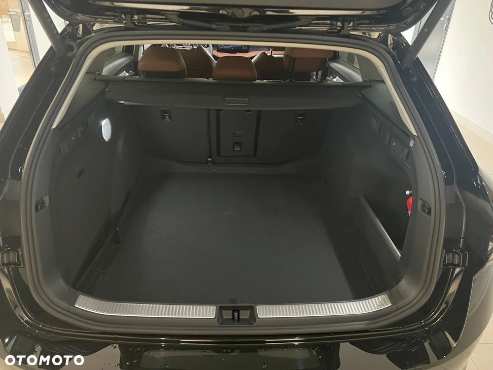 Skoda Superb 2.0 TDI SCR 4x4 L&K DSG - 12