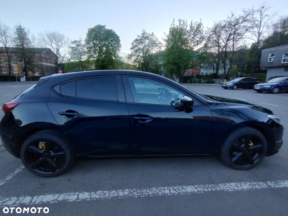 Mazda 3 - 8