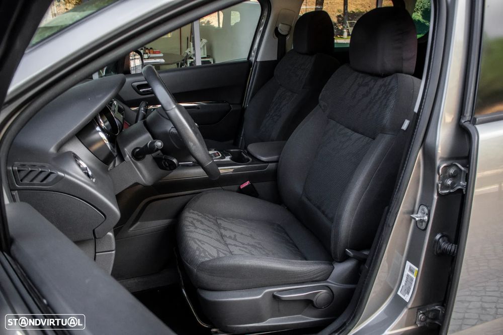 Peugeot 3008 1.6 HDi Style - 23