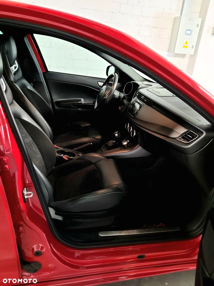 Alfa Romeo Giulietta 1.8 TBi 16V TCT Quadrifoglio Verde - 6