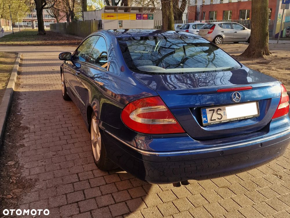 Mercedes-Benz CLK 270 CDI Avantgarde - 11