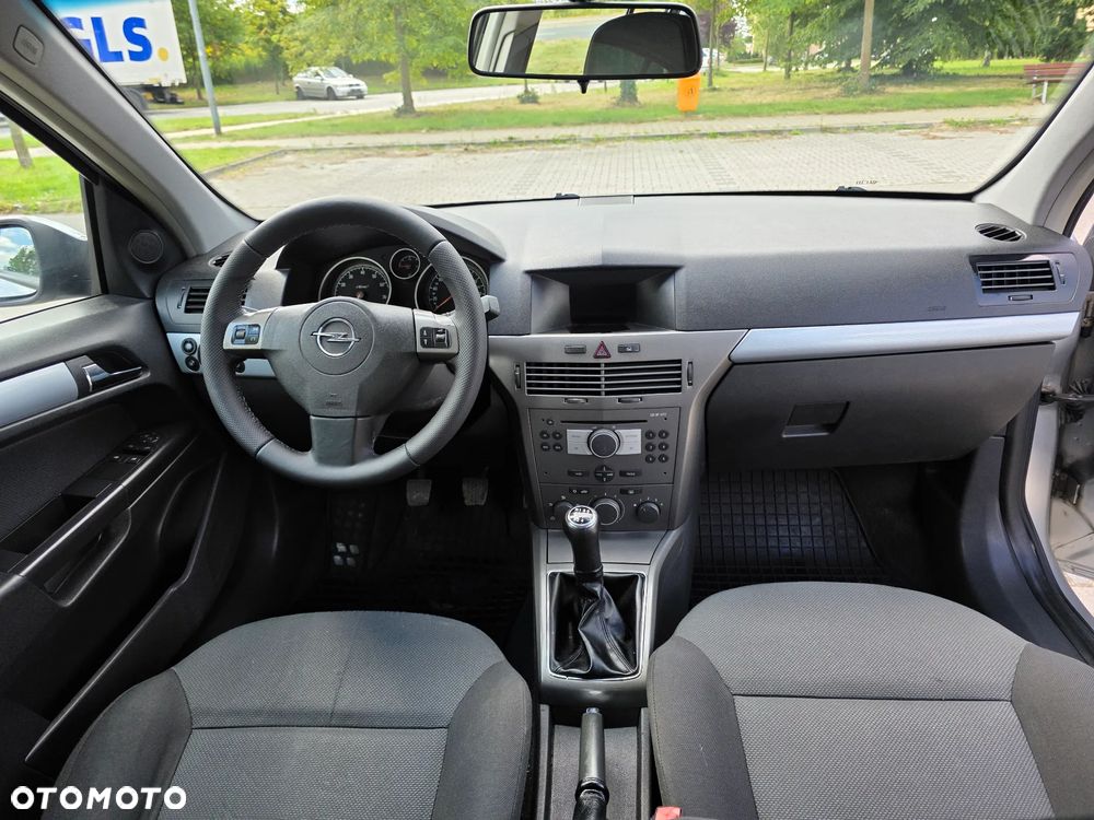 Opel Astra III 1.4 Enjoy - 10