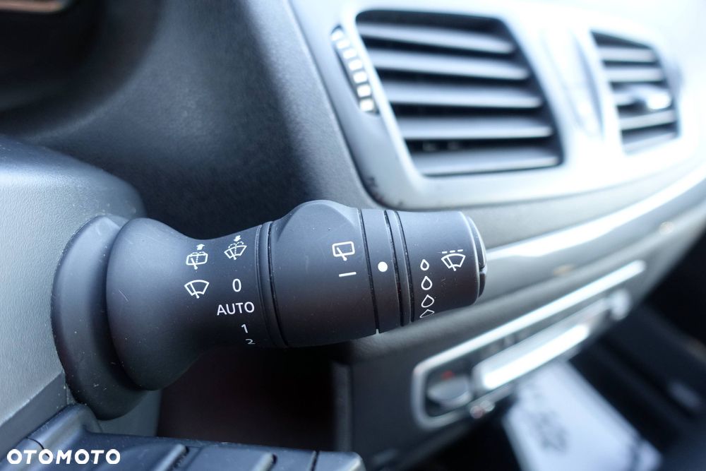 Renault Megane ENERGY dCi 110 EXPERIENCE - 24