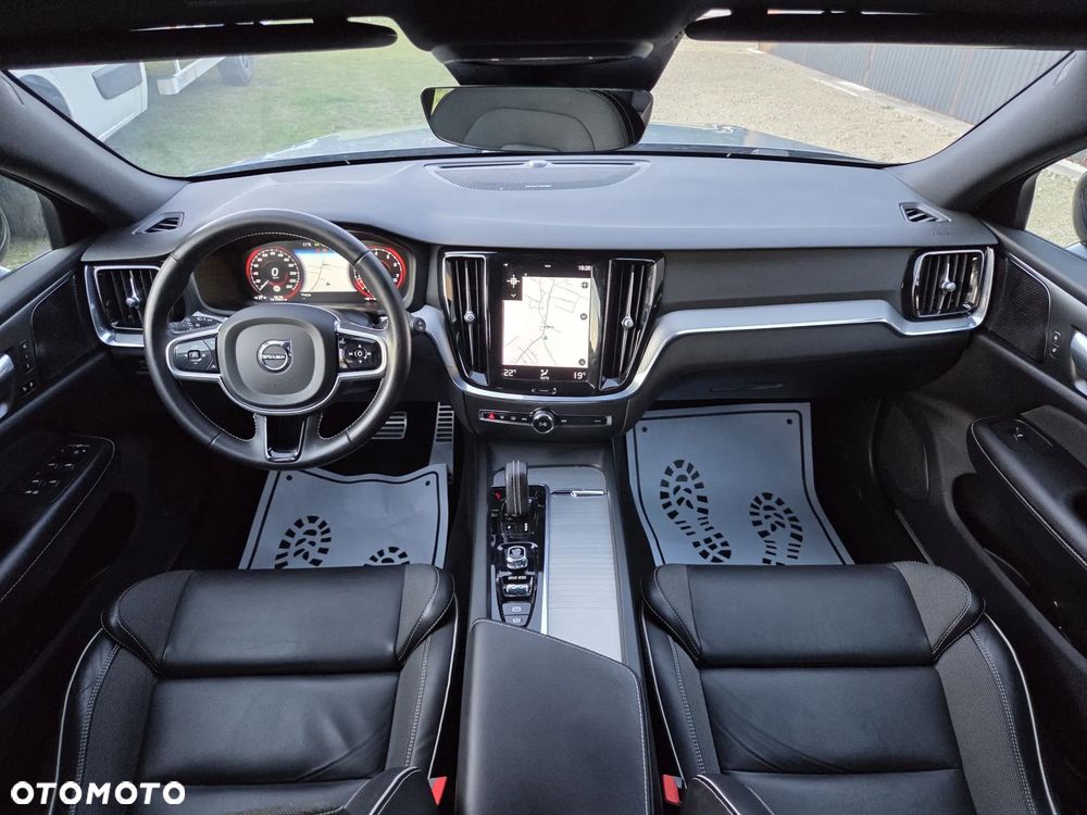 Volvo V60 B3 B Geartronic RDesign - 19