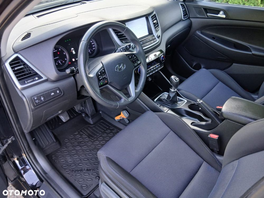 Hyundai Tucson blue 1.7 CRDi 2WD Classic - 20