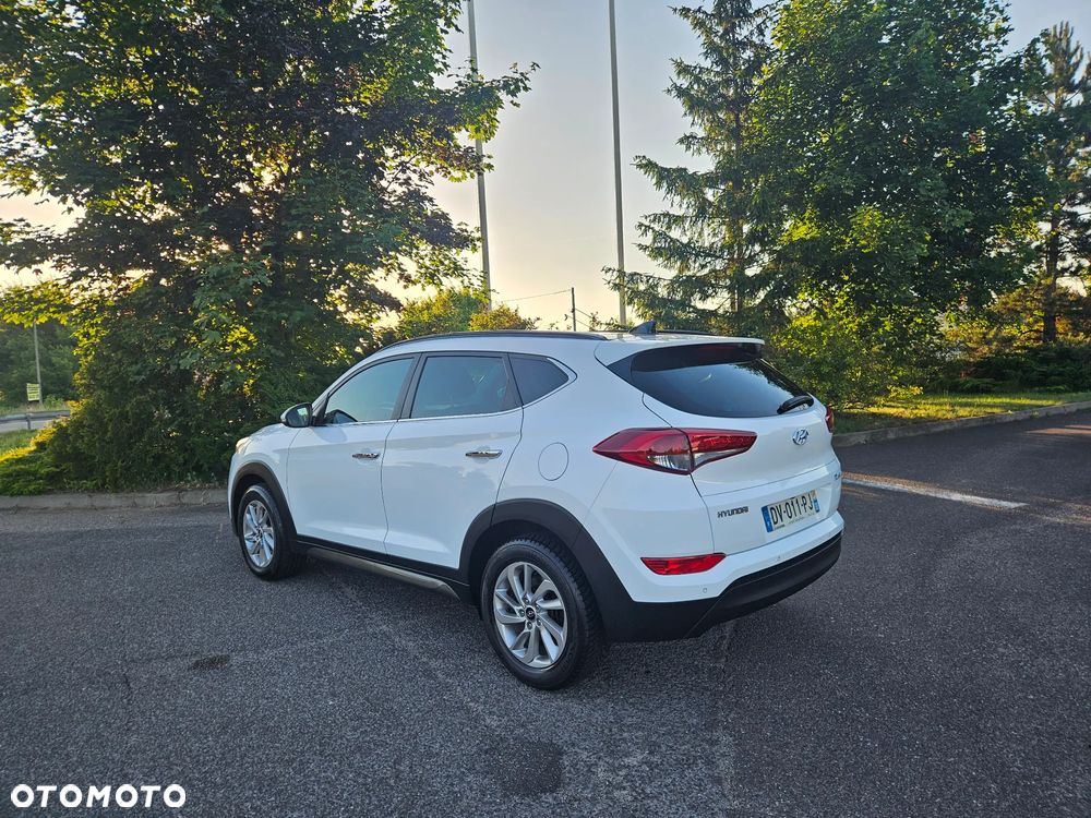 Hyundai Tucson blue 1.7 CRDi 2WD Style - 13