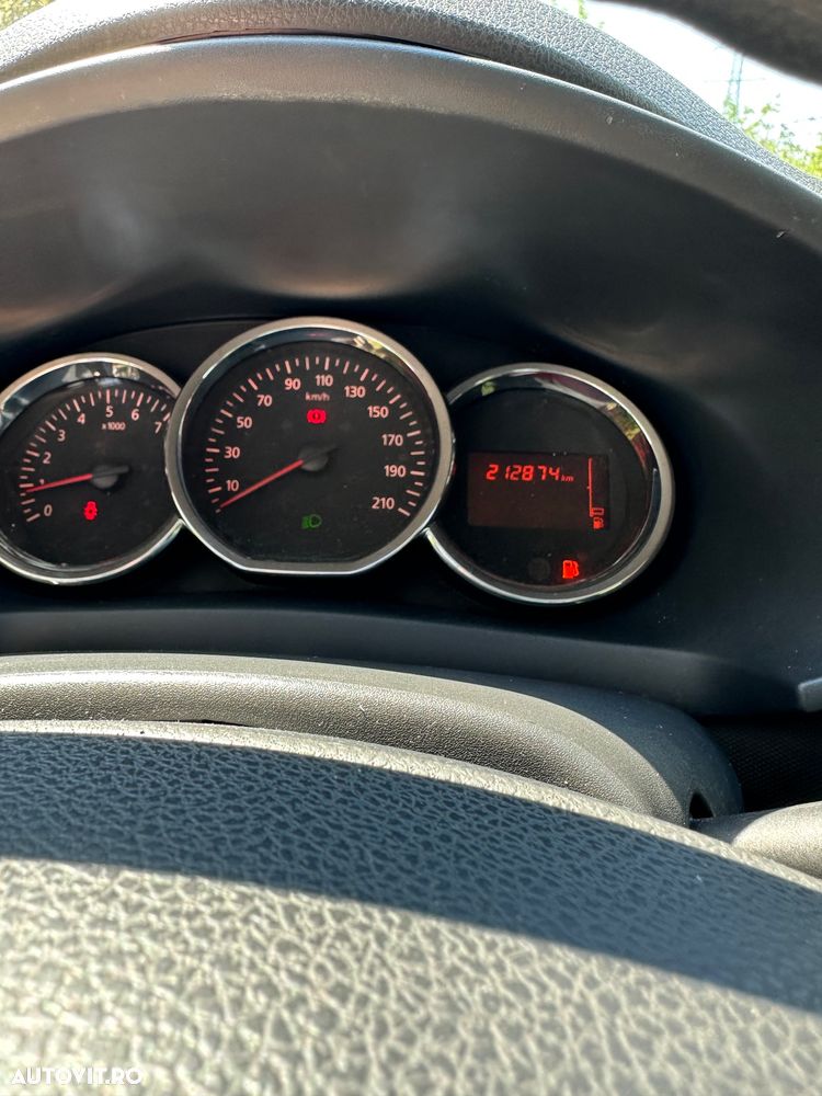 Dacia Logan 1.2 Laureate - 8