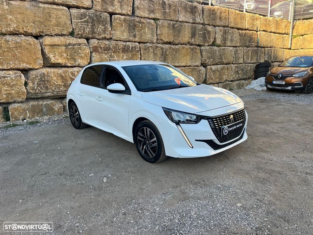 Peugeot 208 - 7