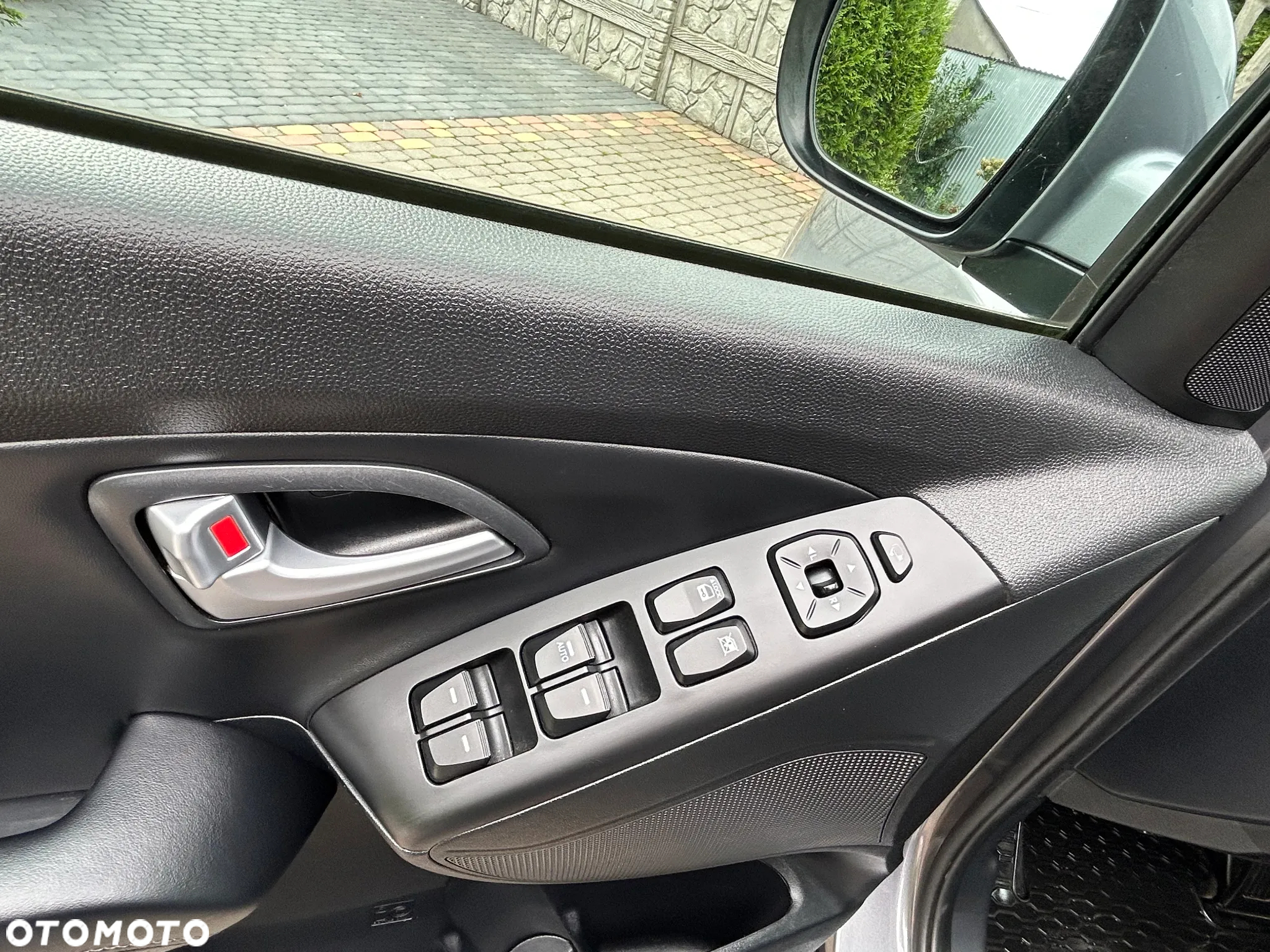 Hyundai ix35 - 21