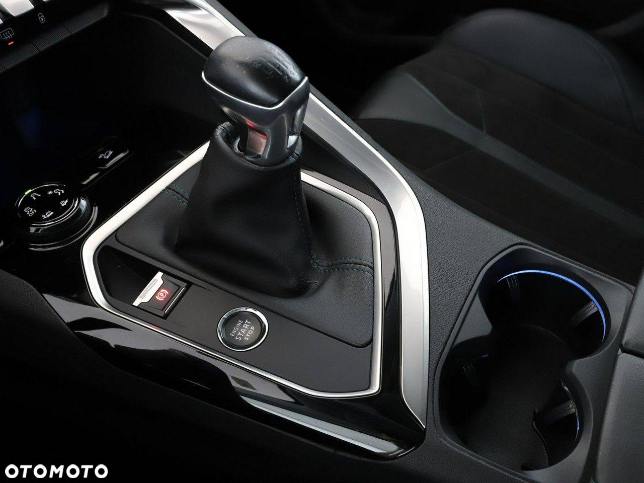 Peugeot 3008 1.2 PureTech Crossway S&S - 30