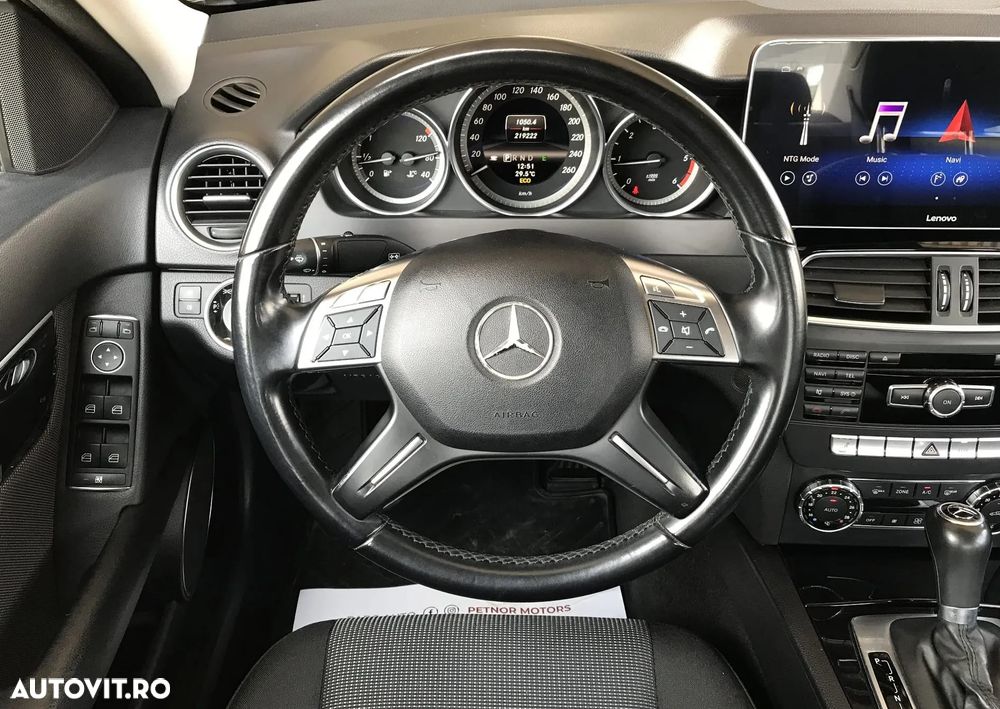 Mercedes-Benz C 220 CDI DPF (BlueEFFICIENCY) 7G-TRONIC - 18