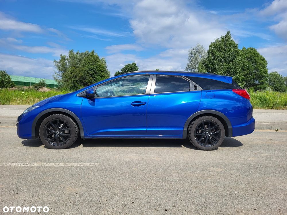 Honda Civic 1.8 Style Edition (Honda Connect+) - 4