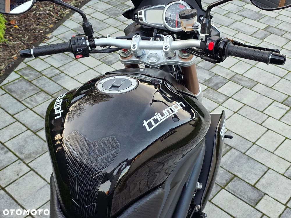 Triumph Speed Triple - 16