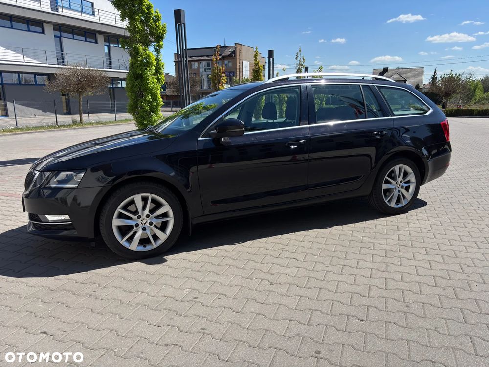 Skoda Octavia 2.0 TDI 4x4 Style DSG - 4