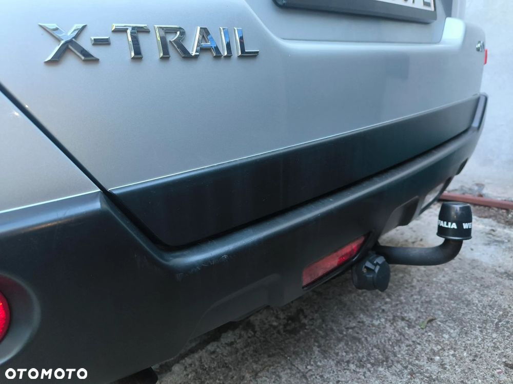Nissan X-Trail 2.0 dCi 4x4 DPF Platinum - 20