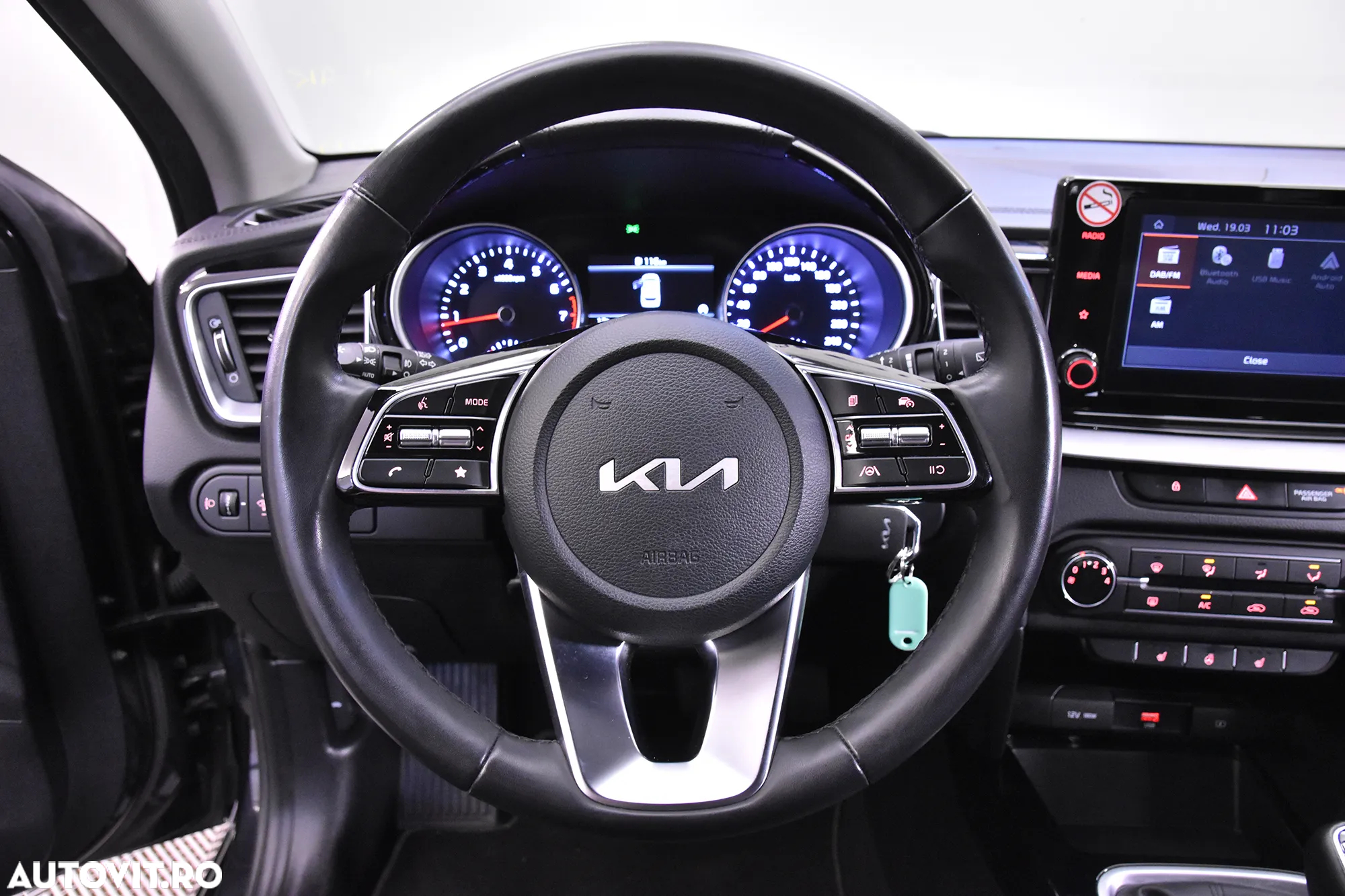 Kia Ceed - 16