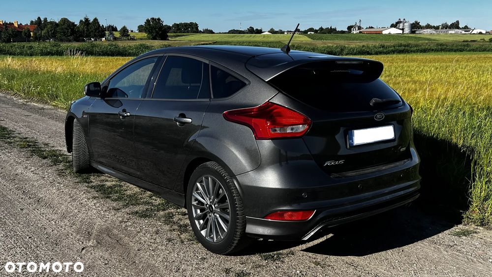 Ford Focus 1.5 EcoBoost STart-Stopp-System ST-LINE - 8