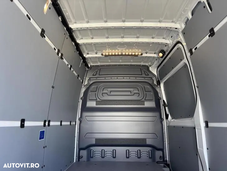 Mercedes-Benz Sprinter 317 CDI - 13