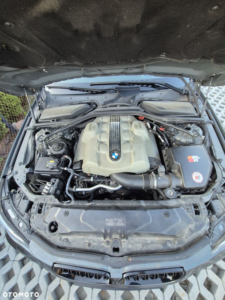 BMW Seria 5 545i - 9