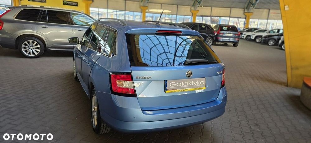 Skoda Fabia - 8