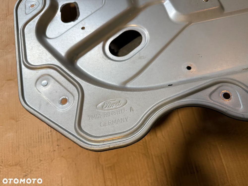 Podnośnik silniczek mechanizm szyby lewy przód Ford Kuga I OE - 2