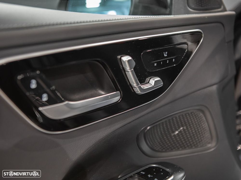 Mercedes-Benz C 220 Station d 9G-TRONIC AMG Line - 25